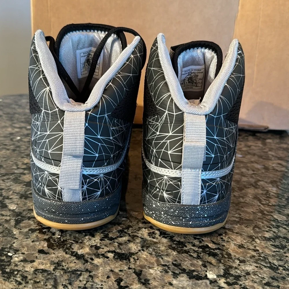 AND1 havok basketball NIB 7